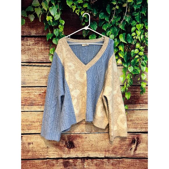 Entro V Neck Long Sleeve Sweater Pullover Drop Shoulder Blue Print Large Ovrsize - Picture 2 of 7